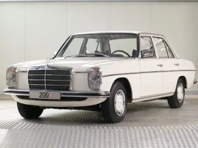 Gebraucht Mercedes W115 95 PS (69 kW) 1973 Weiß Limousine