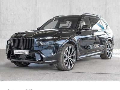 Gebraucht BMW X7 M Sport 352 PS (258 kW) 2025 Schwarz SUV