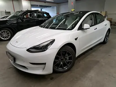 Gebraucht Tesla Model 3 Long Range AWD 258 kW (351 PS) 2021 Weiß Limousine