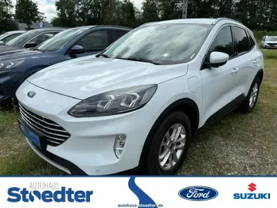 Gebraucht Ford Kuga Titanium 152 PS (111 kW) 2022 Weiß SUV