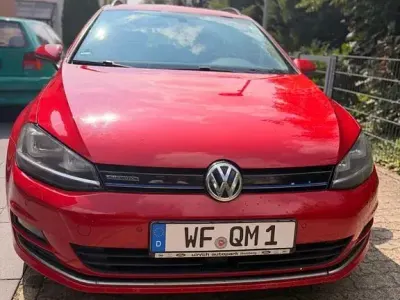 Gebraucht VW Golf VII 105 PS (77 kW) 2014 Rot Kombi