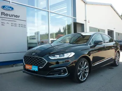 Gebraucht Ford Mondeo Vignale 190 PS (139 kW) 2019 Schwarz Limousine