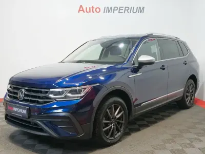 Gebraucht VW Tiguan Allspace Life 190 PS (139 kW) 2023 Blau SUV