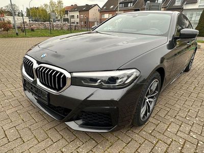 Gebraucht BMW 530 M Sport 286 PS (210 kW) 2022 Grau Limousine