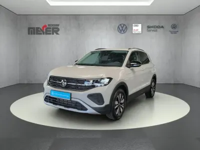 Gebraucht VW T-Cross Move 95 PS (69 kW) 2023 Deep black perleffekt SUV