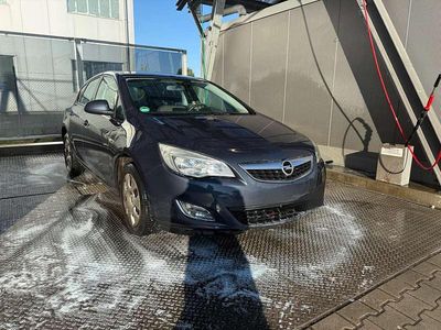 Usata Opel Astra Edition 125 CV (91 kW) 2010 Utilitaria