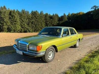 Gebraucht Mercedes S280 160 PS (117 kW) 1975 Grün Limousine
