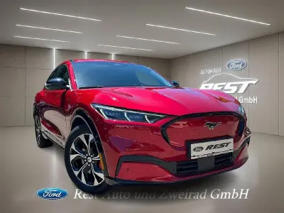 Gebraucht Ford Mustang Mach-E Basis 258 kW (351 PS) 2022 Lucidrot metallic (metallic) SUV
