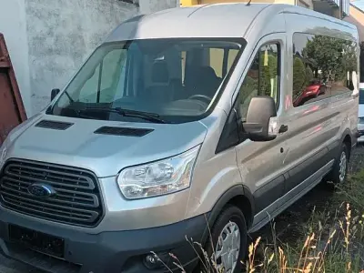 Gebraucht Ford Transit 131 PS (96 kW) 2019 Grau Van