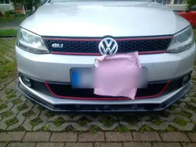 Gebraucht VW Jetta 105 PS (77 kW) 2011 Silber Limousine