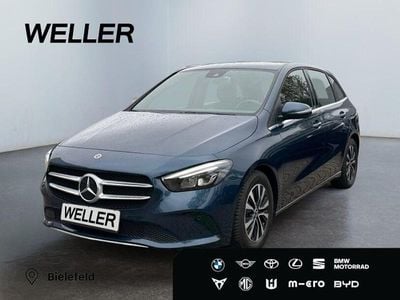 Usata Mercedes B180 Style 136 CV (100 kW) 2019 Blu Monovolume