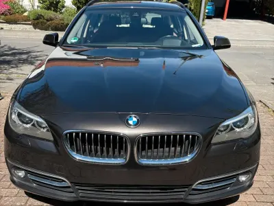 Gebraucht BMW 520 Comfort Edition 193 PS (141 kW) 2016 Braun Kombi