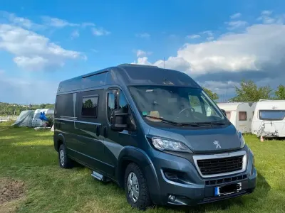 Gebraucht Peugeot Boxer 163 PS (119 kW) 2020 Grau Van