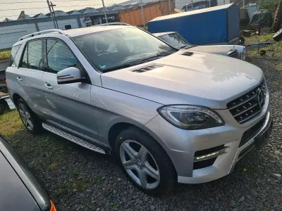 Gebraucht Mercedes ML250 Sport 204 PS (150 kW) 2015 Silber SUV