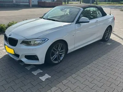 Używany BMW 220 M Sport 190 KM (139 kW) 2016 Biały Kabriolet