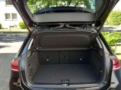 Mercedes B180