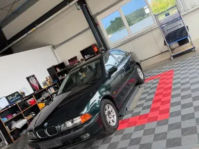 Gebraucht BMW 523 170 PS (125 kW) 2000 Grün Limousine