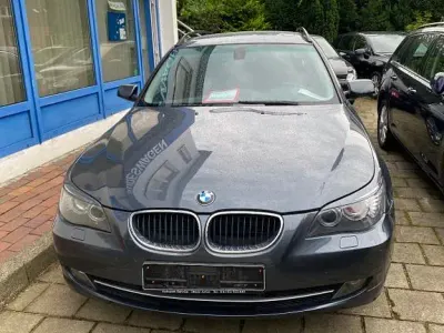 Gebraucht BMW 525 218 PS (160 kW) 2008 Grau Kombi