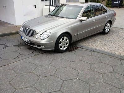 gebraucht Mercedes E320 3.2