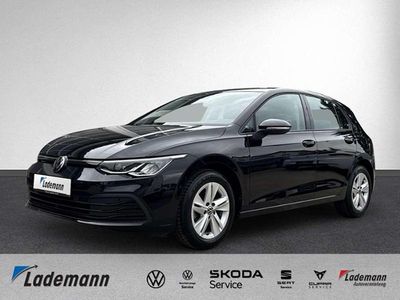 Schwarz Gebraucht 2024 VW Golf Life Limousine | 23.229 € (Guter Preis)