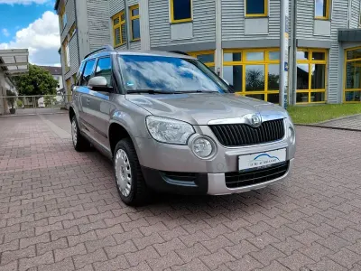 Używany Skoda Yeti Plus Edition 110 KM (80 kW) 2012 Beżowy SUV