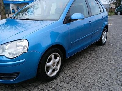 Gebraucht VW Polo 60 PS (44 kW) 2005 Blau Kleinwagen