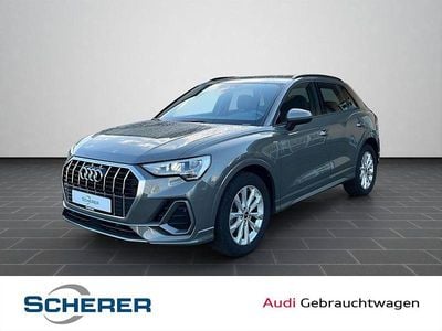 Chronosgrau metallic (metallic) Gebraucht 2023 Audi Q3 Ambiente SUV | 34.880 € (Fairer Preis)