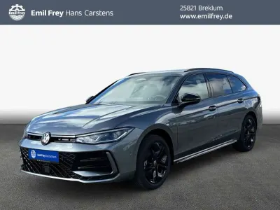 Nuova VW Passat R-line 150 CV (110 kW) 2026 Grigio Station wagon