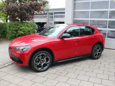 Gebraucht Alfa Romeo Stelvio Veloce 209 PS (153 kW) 2023 Rot SUV