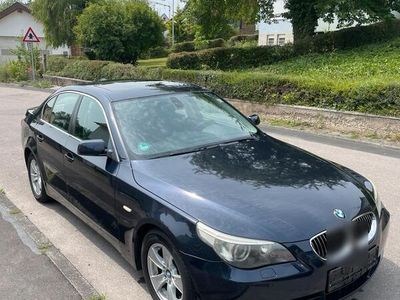 BMW 523