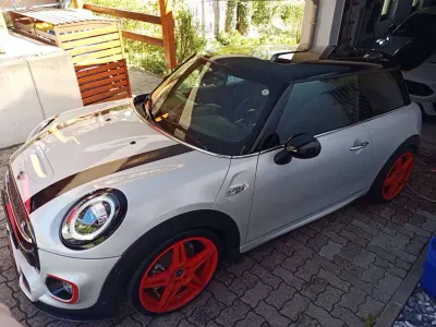 Gebraucht Mini John Cooper Works 192 PS (141 kW) 2020 Weiß Kleinwagen