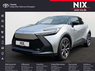 Shimmering silver metallic / dach schwarz Gebraucht 2024 Toyota C-HR Team SUV | 31.950 € (Fairer Preis)