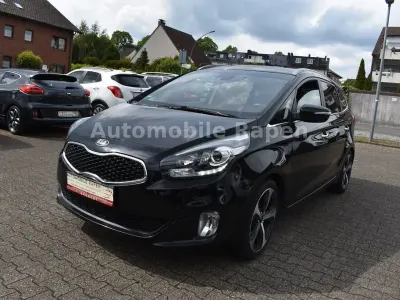 Gebraucht Kia Carens Spirit 166 PS (122 kW) 2013 Schwarz Van / Kleinbus
