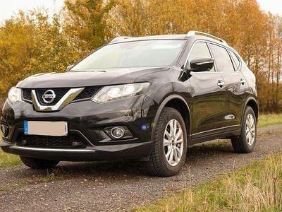 Schwarz Gebraucht 2017 Nissan X-Trail Tekna SUV | 16.000 € (Fairer Preis)