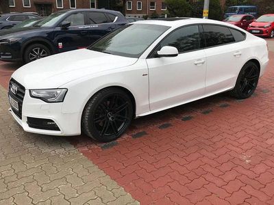 Weiß Gebraucht 2015 Audi A5 Sportback S-Line Kleinwagen | 21.985 € (Etwas zu teuer)