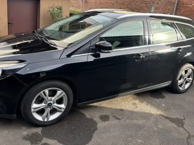 Gebraucht Ford Focus Sport 150 PS (110 kW) 2015 Schwarz Kombi