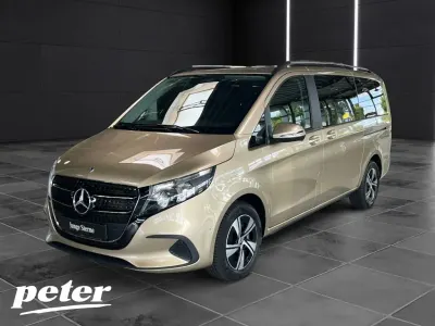 Gebraucht Mercedes V220 163 PS (119 kW) 2025 Kalaharigold met. Van / Kleinbus
