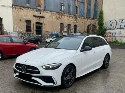 Gebraucht Mercedes C300 AMG line 258 PS (189 kW) 2022 Weiß Kombi