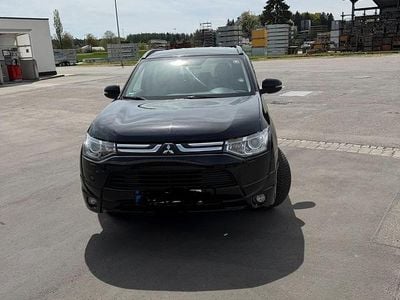 Usata Mitsubishi Outlander Top 150 CV (110 kW) 2014 Nero SUV