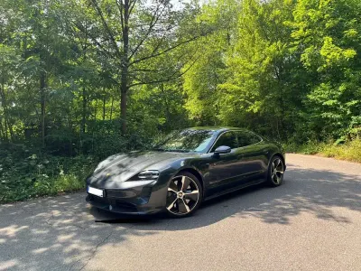 Gebraucht Porsche Taycan Turbo S 559 kW (761 PS) 2020 Grau Limousine