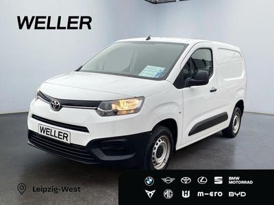 Weiss Gebraucht 2021 Toyota Proace City City Van / Kleinbus | 11.990 € (Guter Preis)