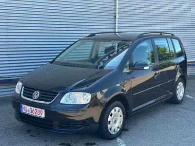 Gebraucht VW Touran Trendline 116 PS (85 kW) 2005 Schwarz Van / Kleinbus