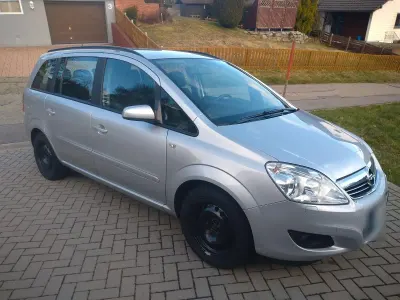 Brugt Opel Zafira Family 140 HK (102 kW) 2008 Sølv MPV