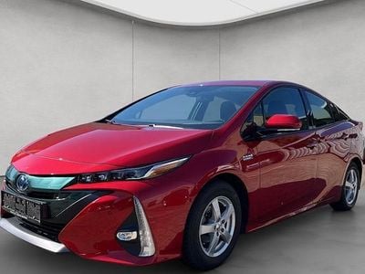 Gebraucht Toyota Prius Plug-in Hybrid Comfort 122 PS (89 kW) 2019 Rot Kleinwagen