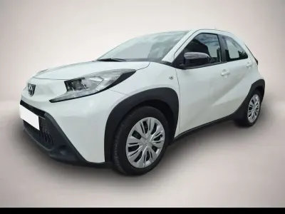 Gebraucht Toyota Aygo X 72 PS (52 kW) 2023 Weiß SUV