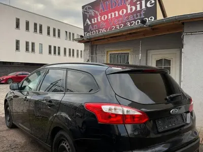 Usado Ford Focus Trend 140 CV (102 kW) 2013 Negro Familiar