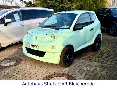 Nowe Aixam Minauto 2026 Zielony Hatchback