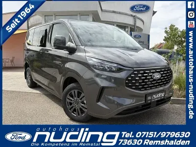 Neu Ford Tourneo Custom Titanium 170 PS (125 kW) 2026 Magneticgrau Van