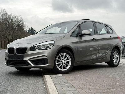 Gebraucht BMW 218 Active Tourer Basis 136 PS (100 kW) 2015 Silber Van / Kleinbus