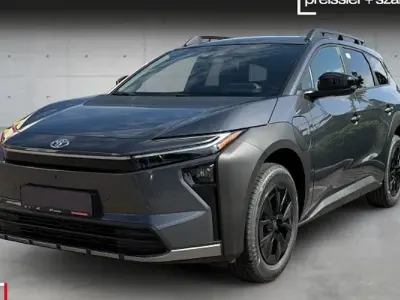 Begagnad Toyota bZ4X 164 kW (224 HK) 2026 Grå SUV